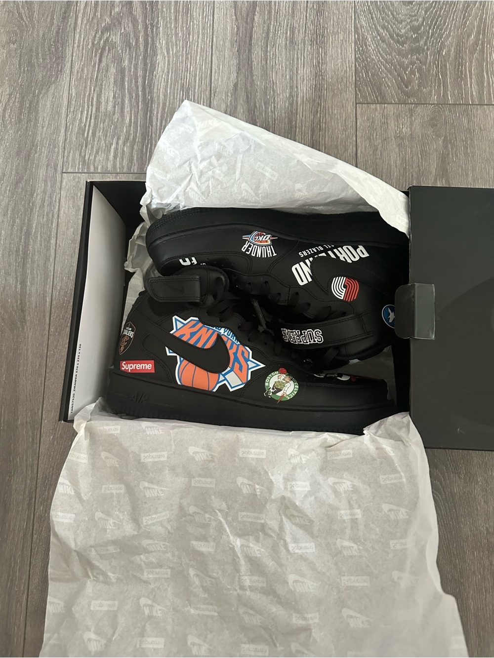 Supreme NBA Nike Dunks